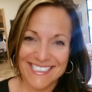 Meet your Posher, Jenny